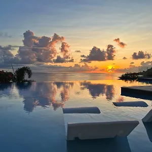 Sunset Reef St. Kitts ***** Ottley's